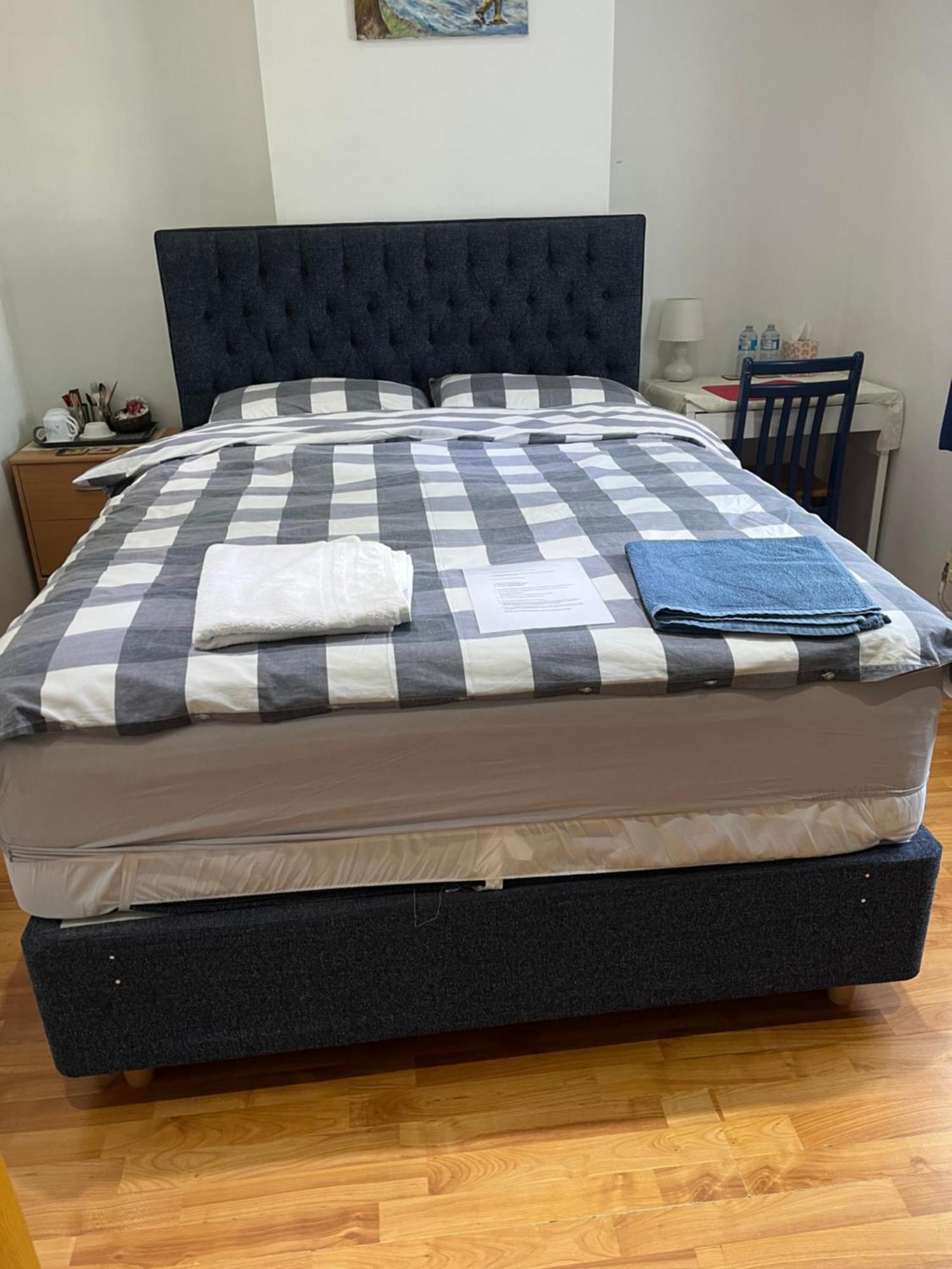 Large Double Bedroom With Free On Site Parking Kingston upon Thames  Exterior foto